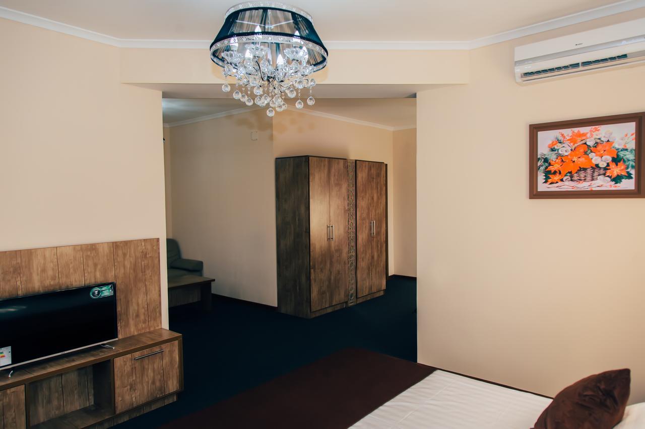 Hotel Bek Samarkand Ngoại thất bức ảnh