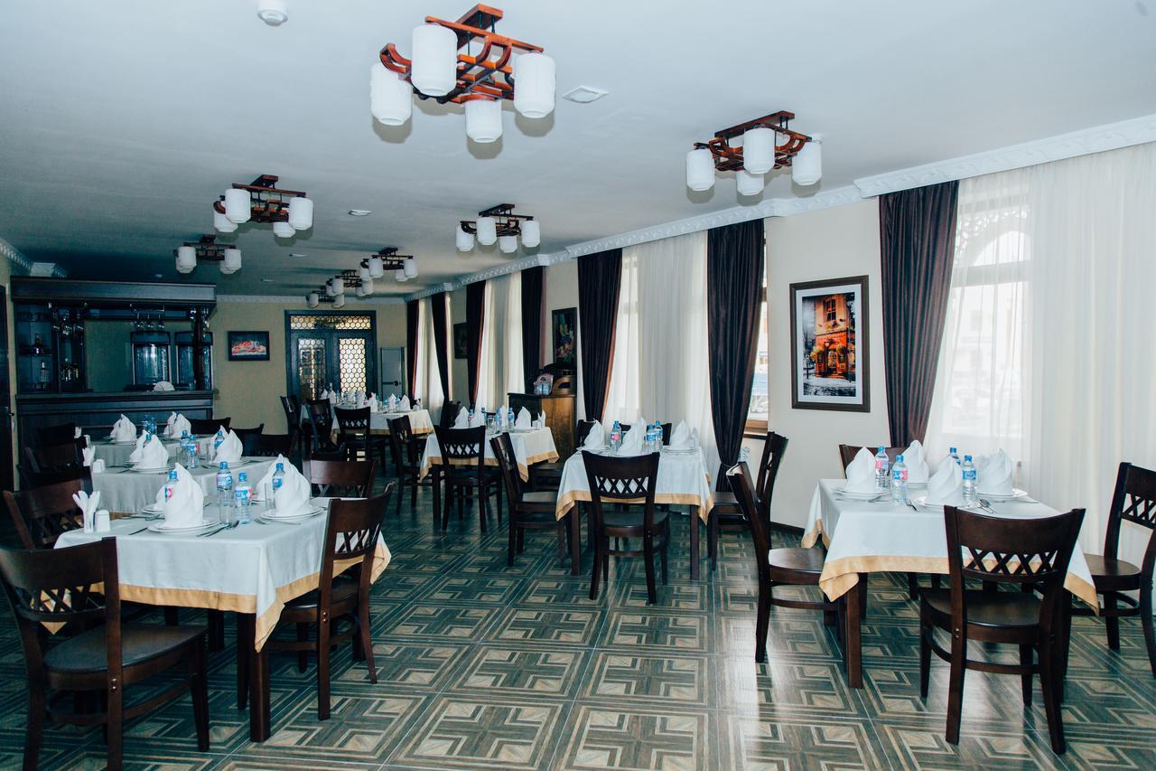 Hotel Bek Samarkand Ngoại thất bức ảnh
